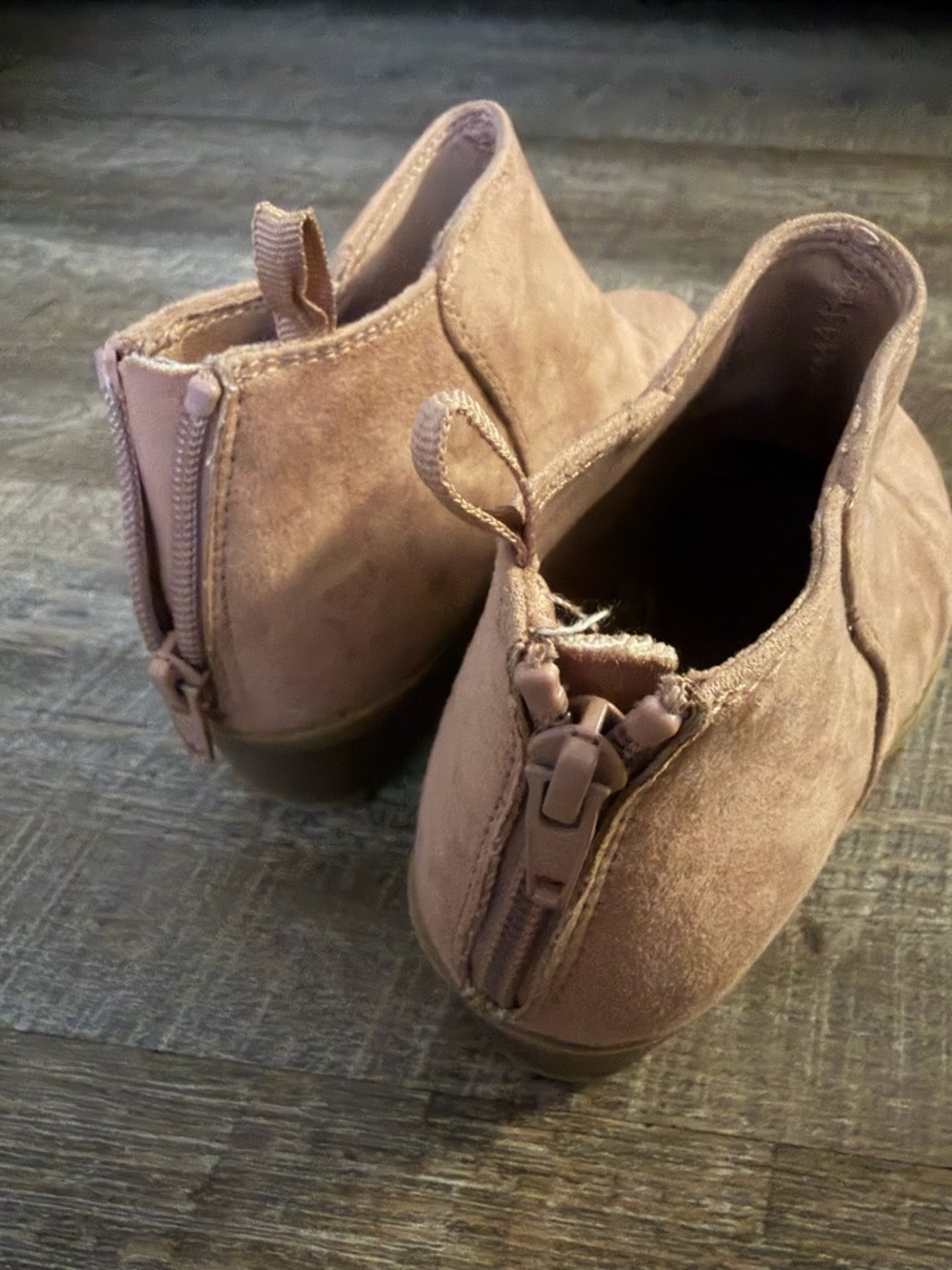 🌸 $10 SALE 🌸 Old Navy Girls Boots - Picture 4 of 7